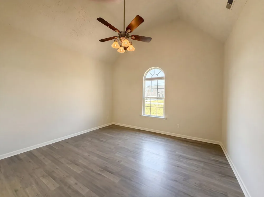 425 Long Creek Dr Christiana, TN 37037