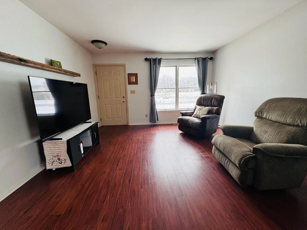3612 Creekside Drive Valparaiso, IN 46383