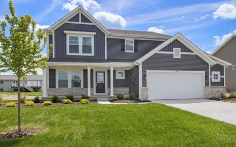 5561 Jaskula Lane
