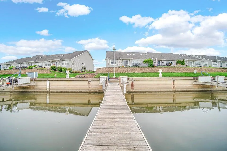 6135 S Dune Harbor Drive Portage, IN 46368