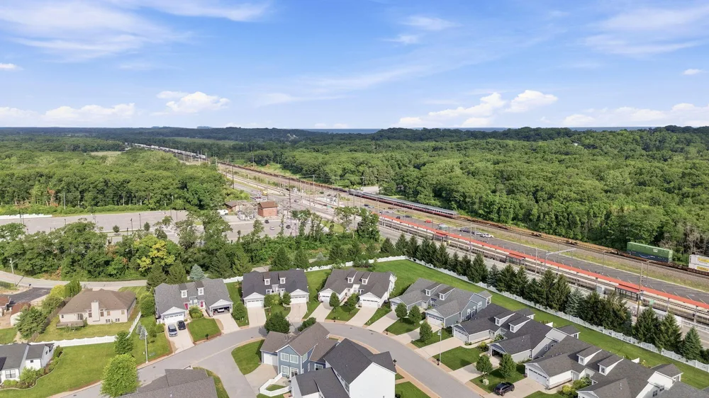 6135 S Dune Harbor Drive Portage, IN 46368