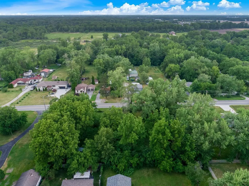 1001 E Highway 330 Schererville, IN 46375