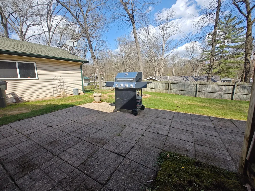 6441 E Calvin Drive Knox, IN 46534