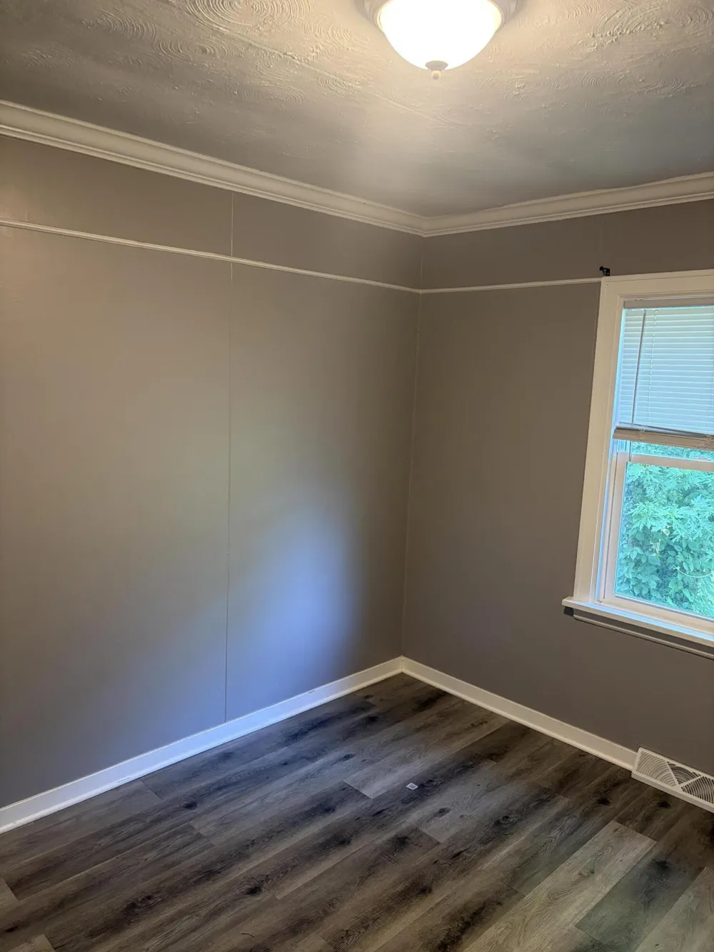 102 Leeds Avenue Michigan City, IN 46360