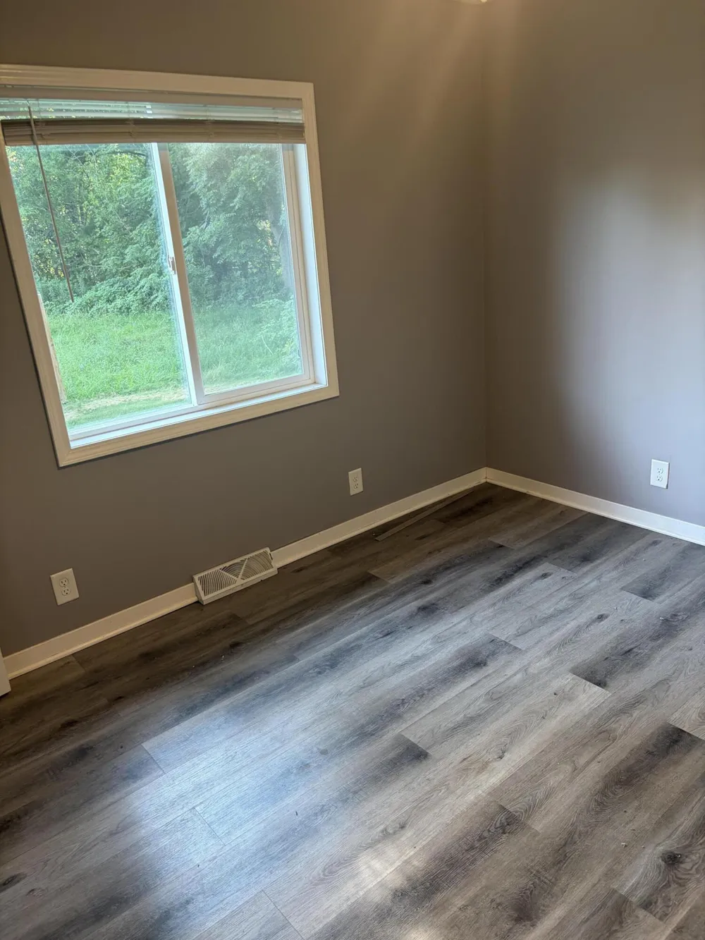 102 Leeds Avenue Michigan City, IN 46360