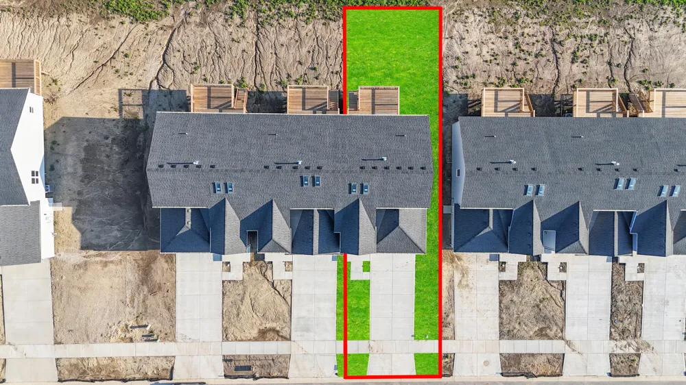 3033 W 82nd Place Merrillville, IN 46410