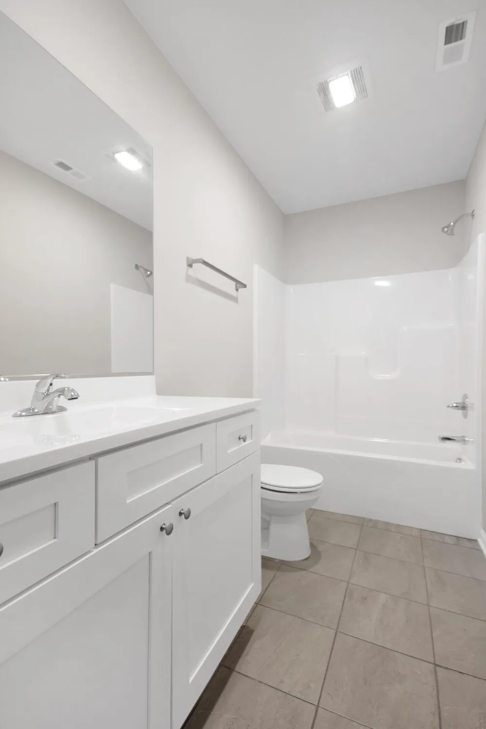 3033 W 82nd Place Merrillville, IN 46410