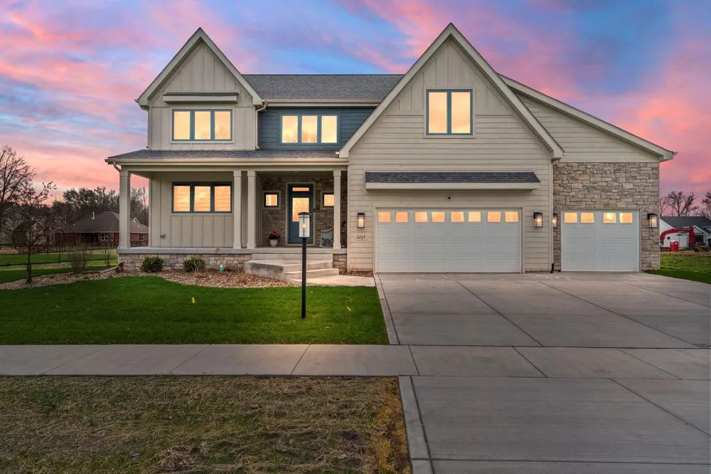 2227 W 1100 Chesterton, IN 46304