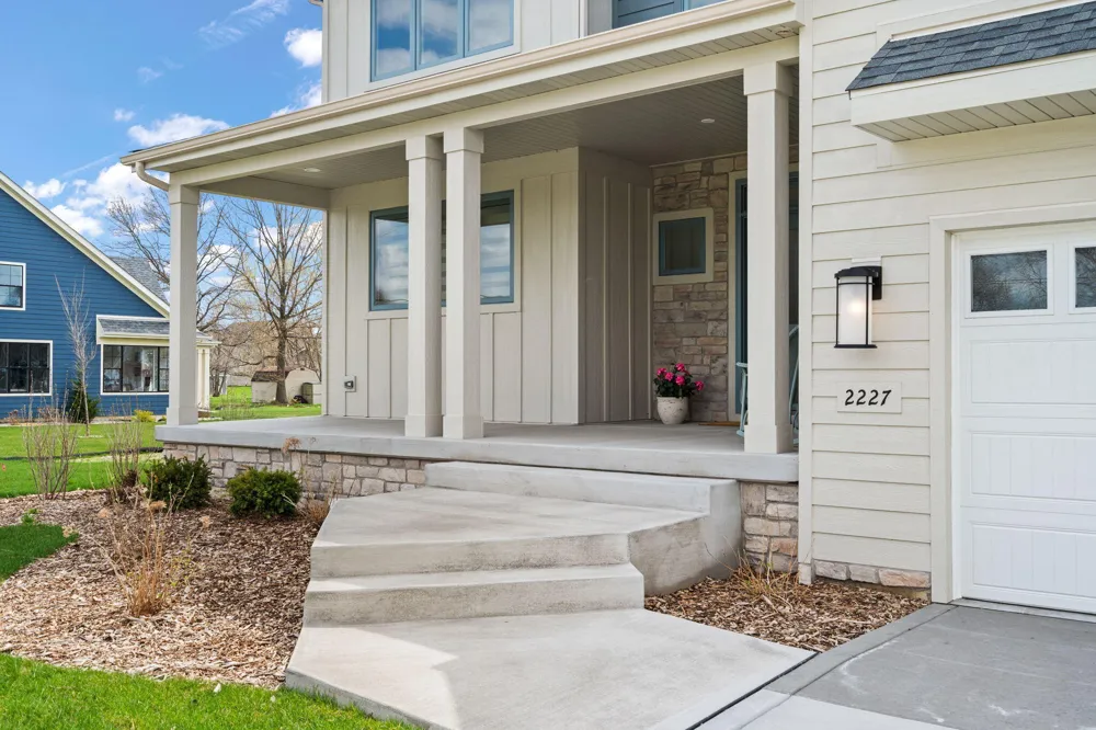 2227 W 1100 Chesterton, IN 46304