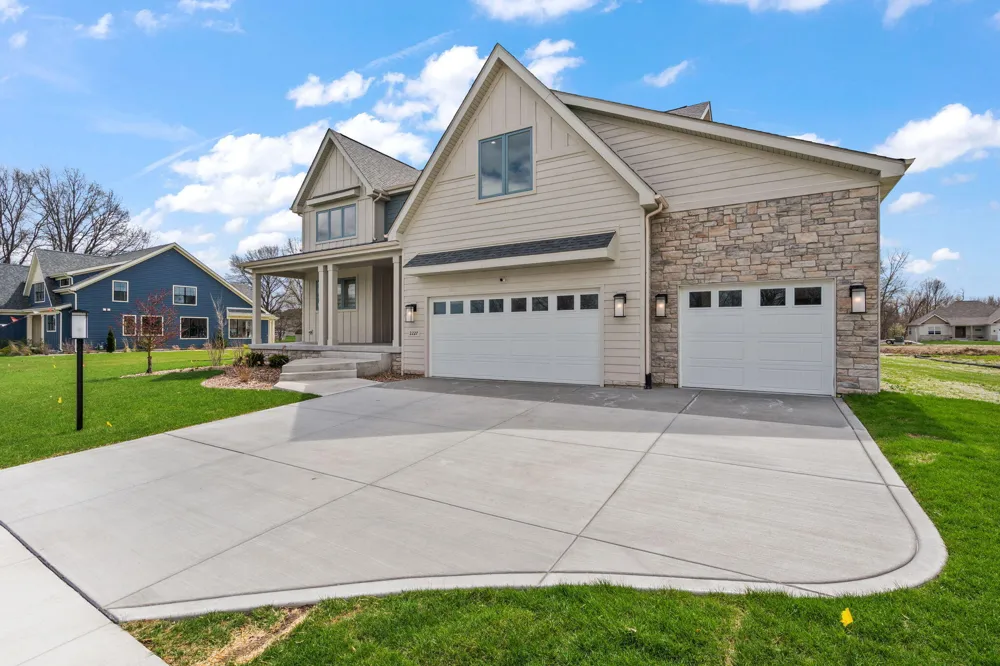 2227 W 1100 Chesterton, IN 46304