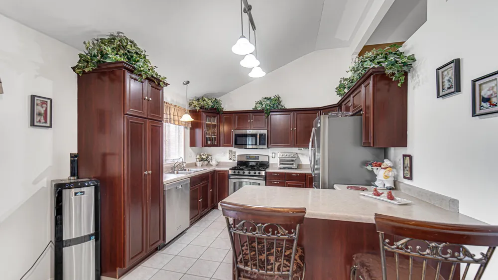 9519 Henry Street Dyer, IN 46311