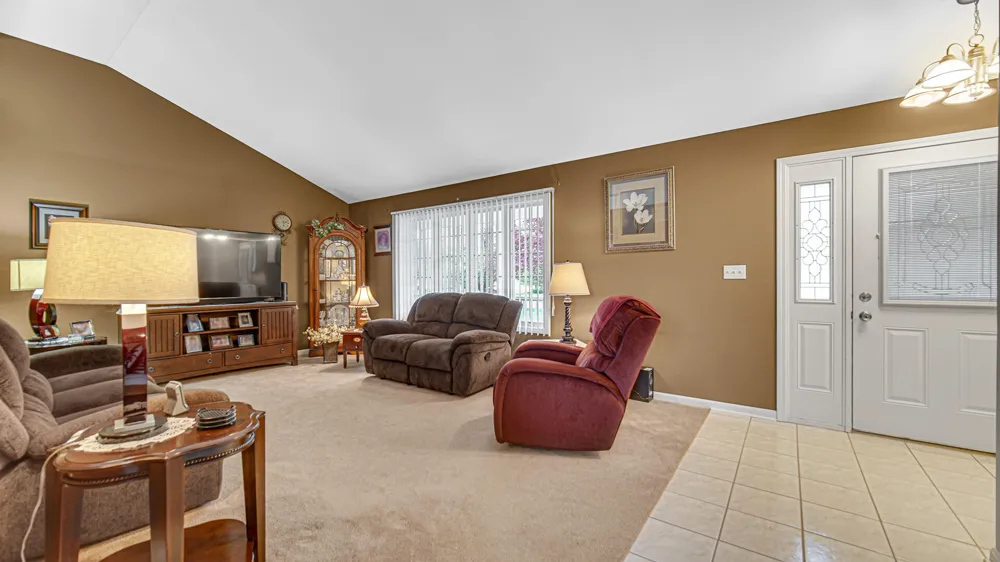 9519 Henry Street Dyer, IN 46311