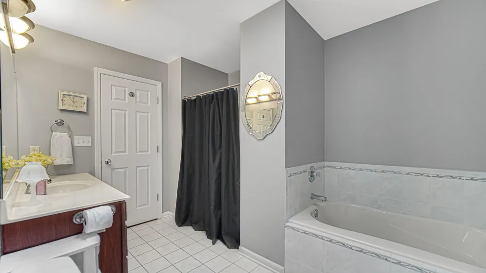9519 Henry Street Dyer, IN 46311