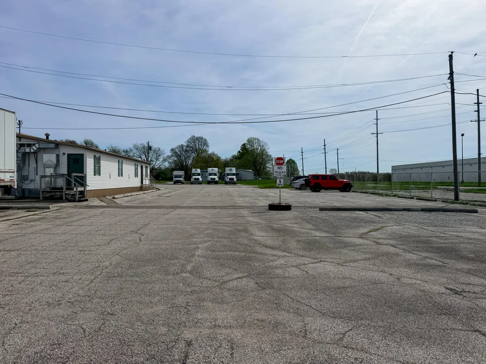 1157 E 150 La Porte, IN 46350