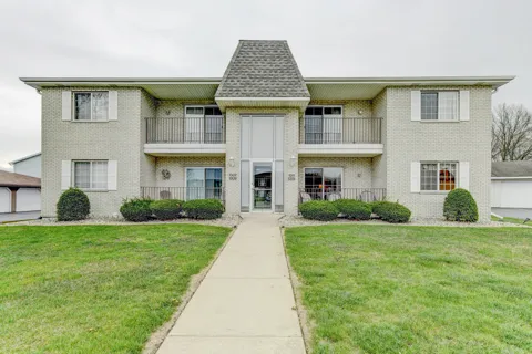 1315 Woodhollow Court