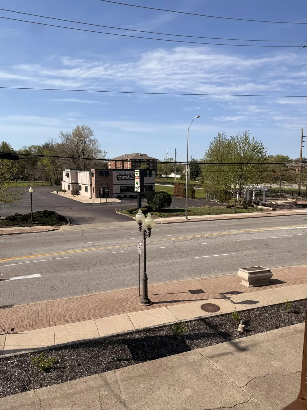 435 Ridge Road Munster, IN 46321