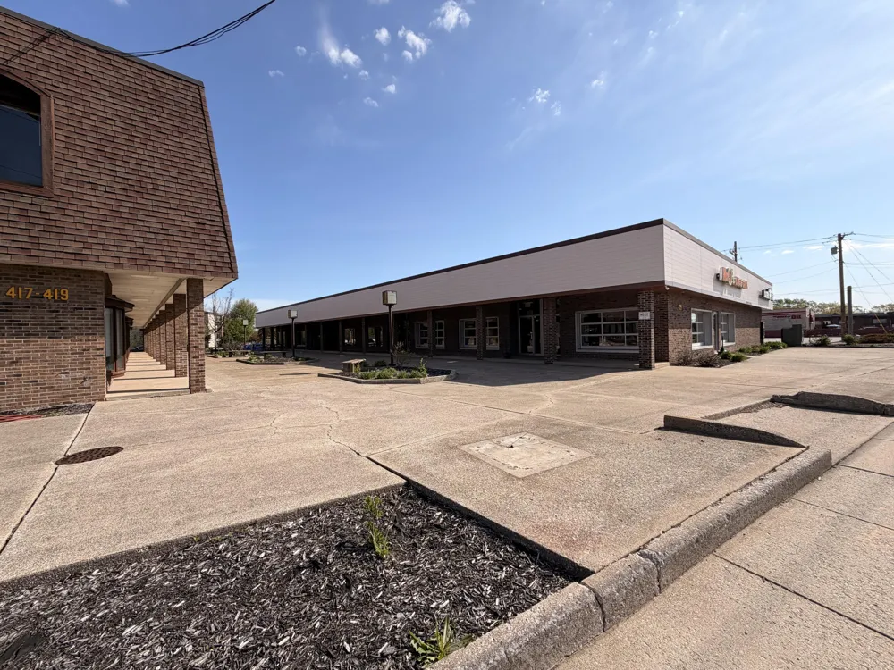 435 Ridge Road Munster, IN 46321