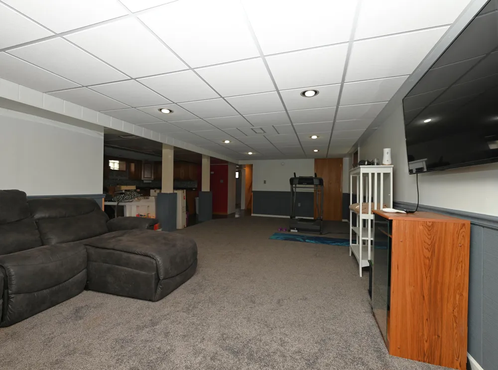 5110 W 400 Winamac, IN 46996