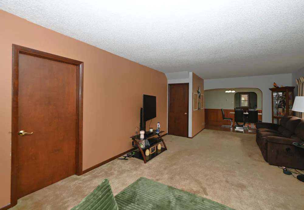 5110 W 400 Winamac, IN 46996
