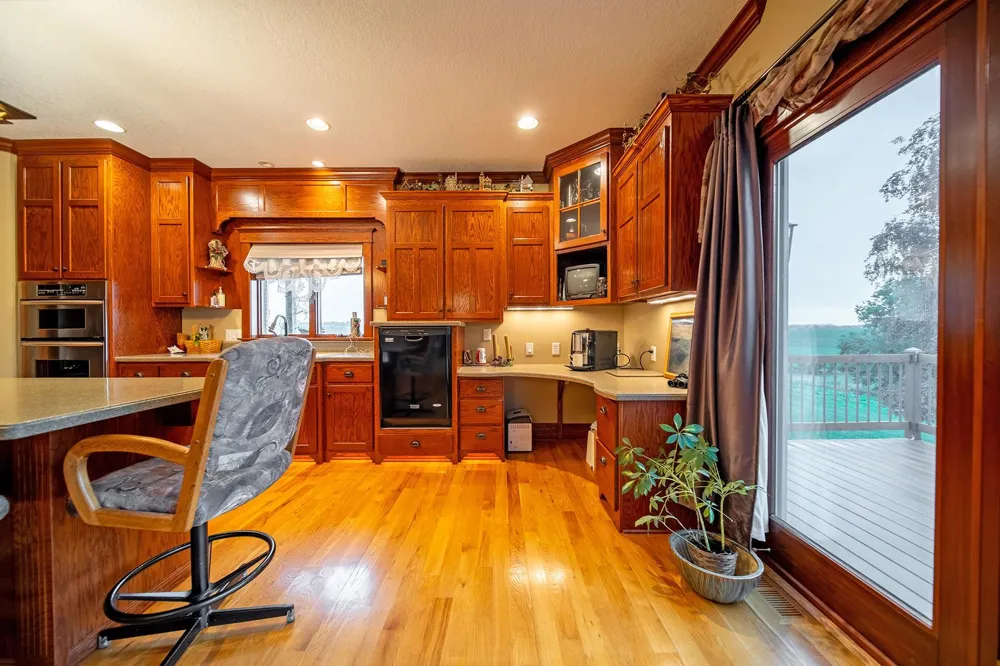 62997 430th Avenue Mazeppa, MN 55956
