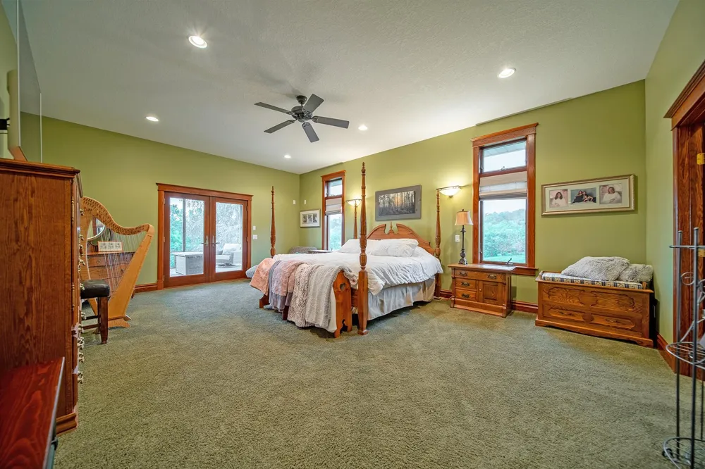 62997 430th Avenue Mazeppa, MN 55956