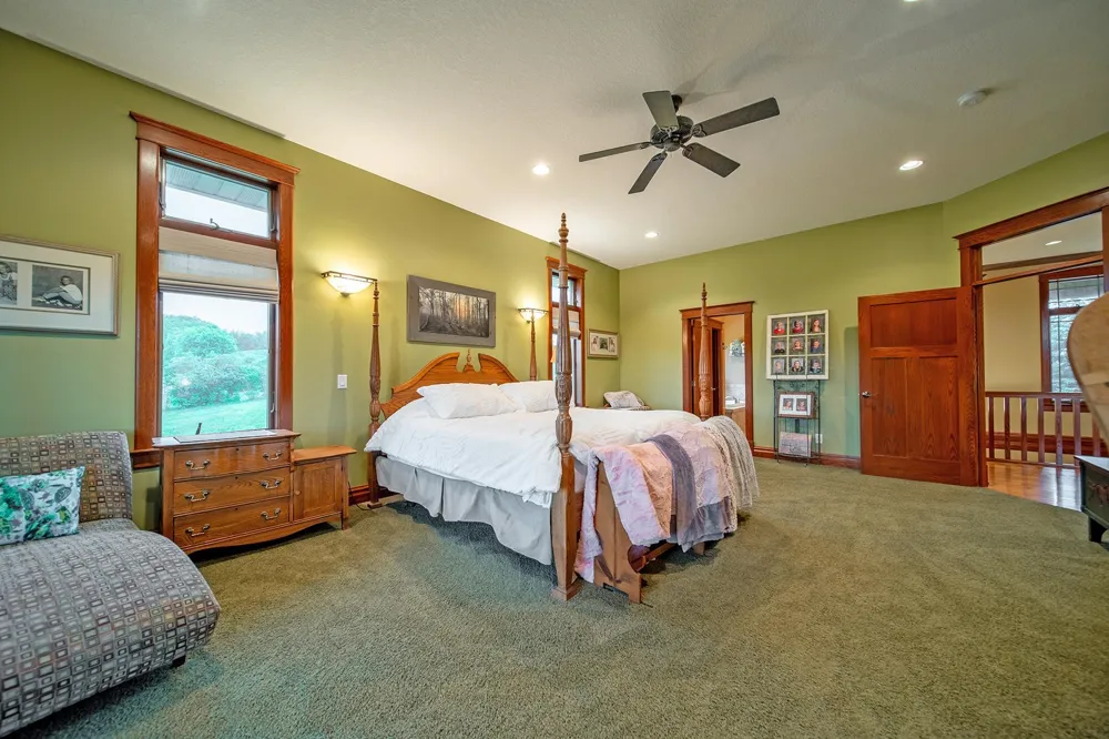 62997 430th Avenue Mazeppa, MN 55956