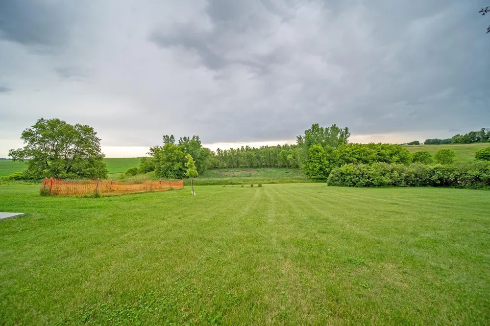 62997 430th Avenue Mazeppa, MN 55956