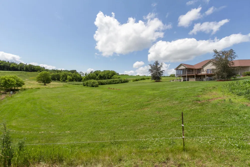 62997 430th Avenue Mazeppa, MN 55956