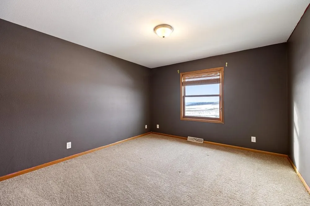 W1660 Maplewood Lane Alma, WI 54610