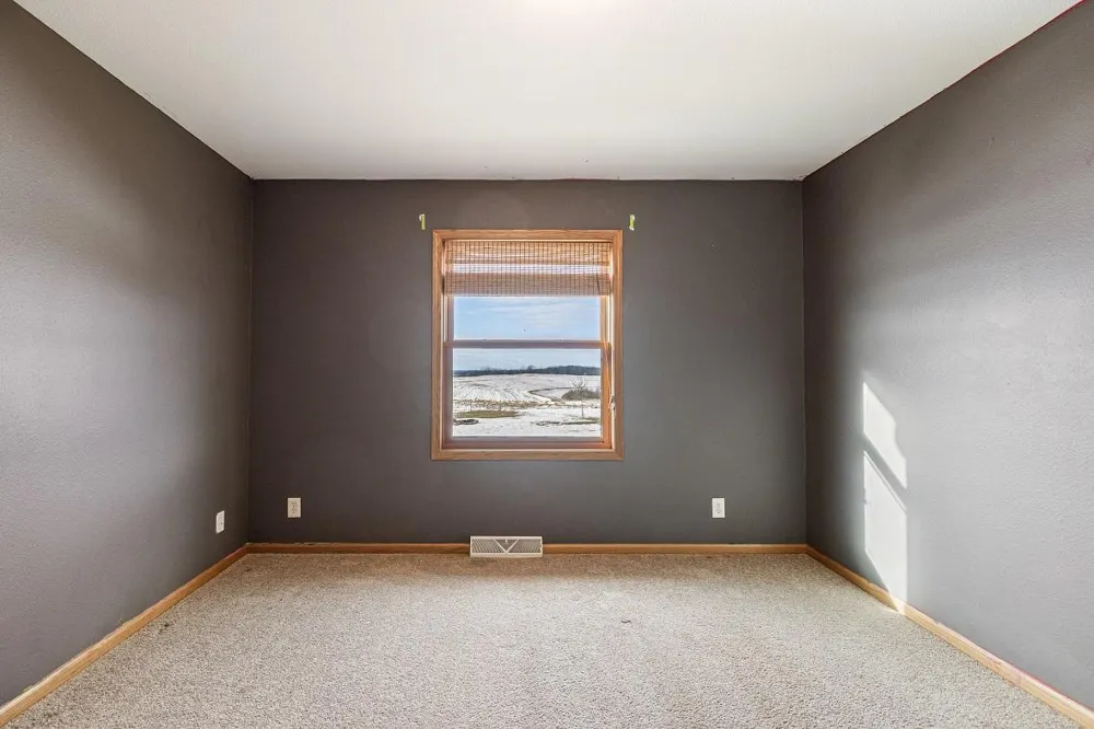W1660 Maplewood Lane Alma, WI 54610