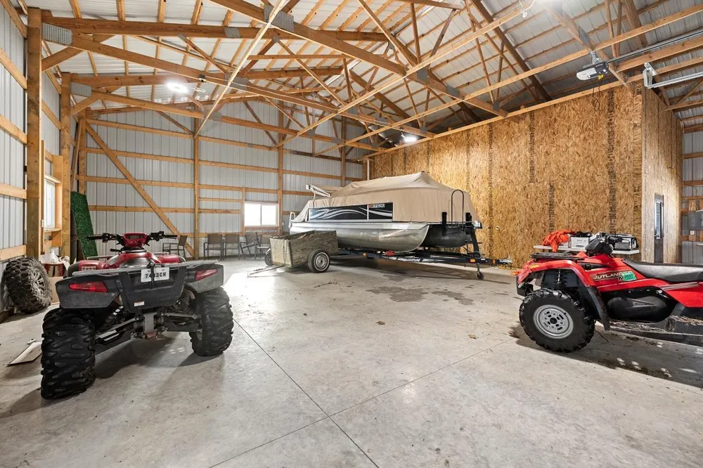W1660 Maplewood Lane Alma, WI 54610
