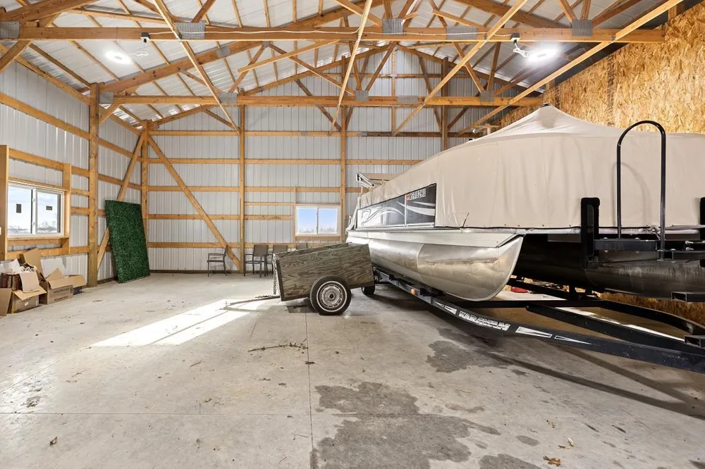 W1660 Maplewood Lane Alma, WI 54610