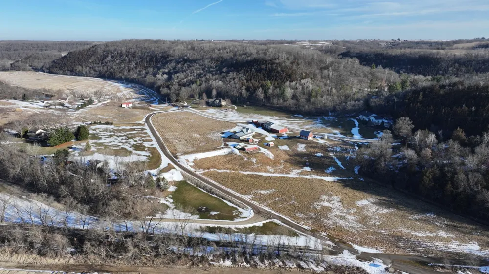 34760 Fawn Drive Lanesboro, MN 55949
