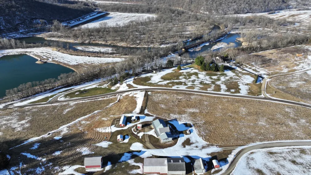 34760 Fawn Drive Lanesboro, MN 55949