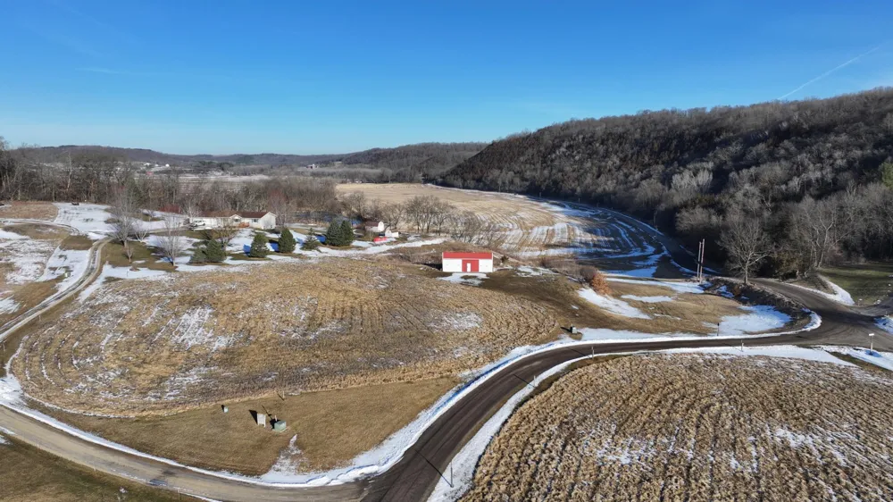 34760 Fawn Drive Lanesboro, MN 55949