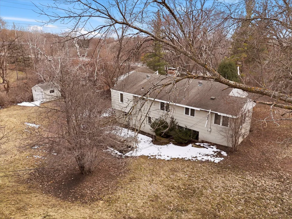 6300 Valley View Road Edina, MN 55436