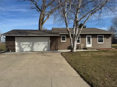 103 E Interlaken Road