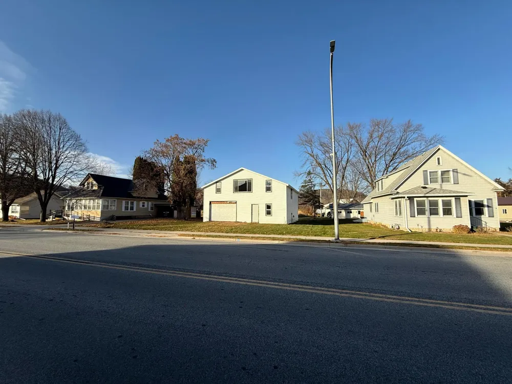 116 Mill Street Peterson, MN 55962