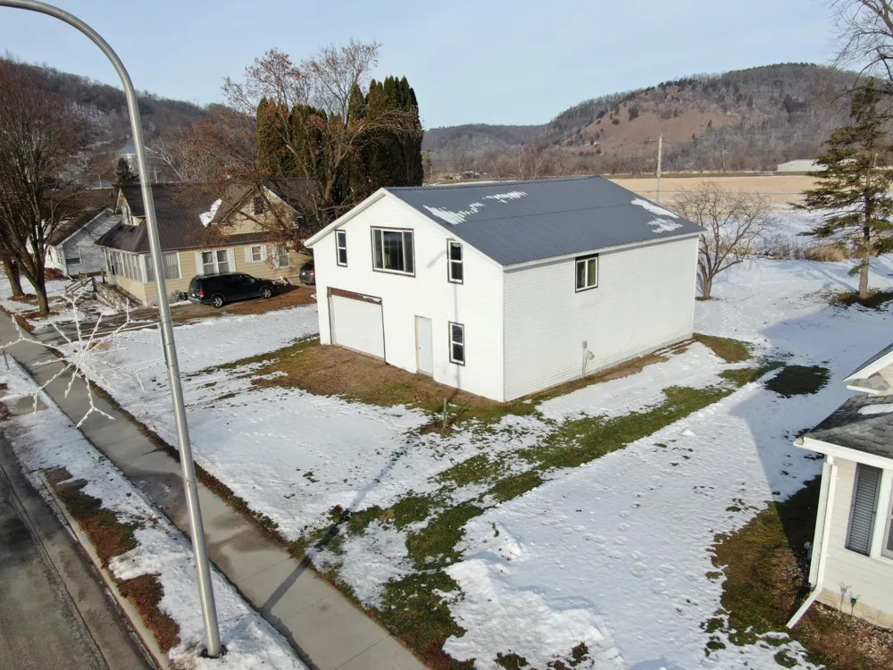 116 Mill Street Peterson, MN 55962