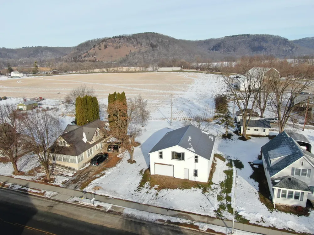 116 Mill Street Peterson, MN 55962