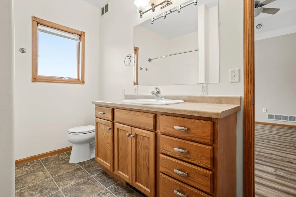 1410 Mendenhall Avenue Breckenridge, MN 56520