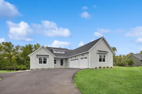 Lot D Middle Cullen Drive