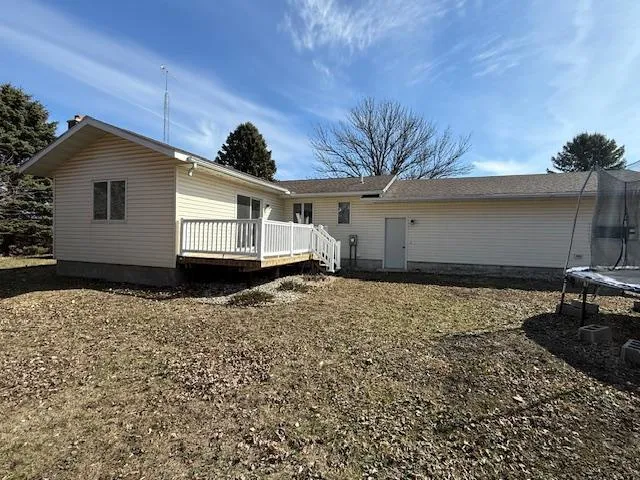 475 E CSAH 10 Vesta, MN 56292