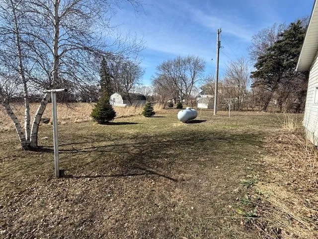 475 E CSAH 10 Vesta, MN 56292