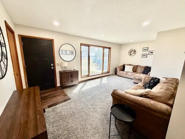 475 E CSAH 10 Vesta, MN 56292
