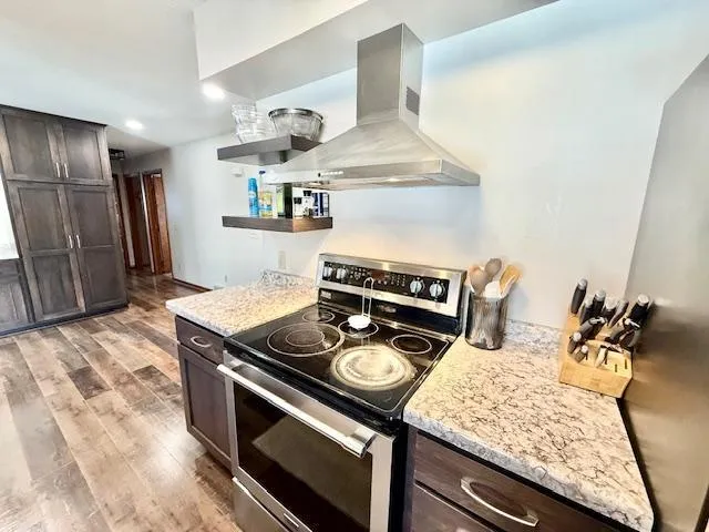 475 E CSAH 10 Vesta, MN 56292