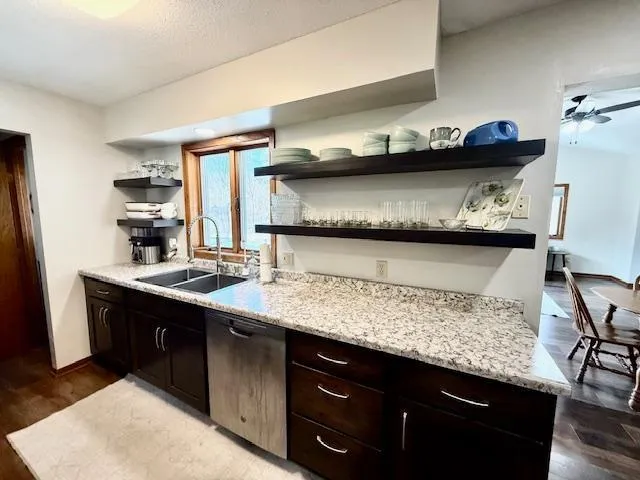 475 E CSAH 10 Vesta, MN 56292