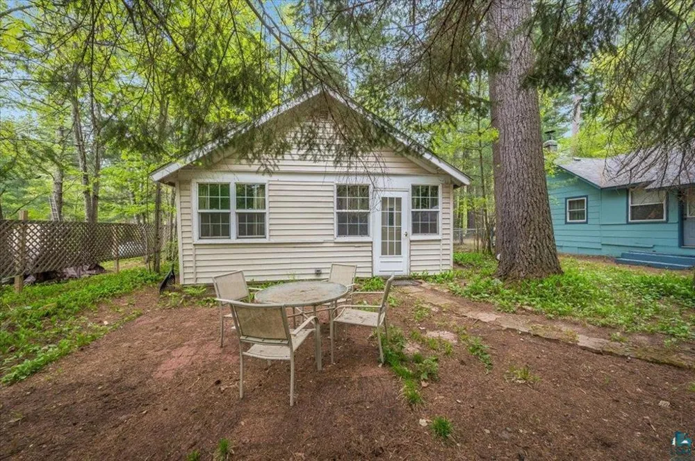 9298 E Park Avenue Solon Springs, WI 54873