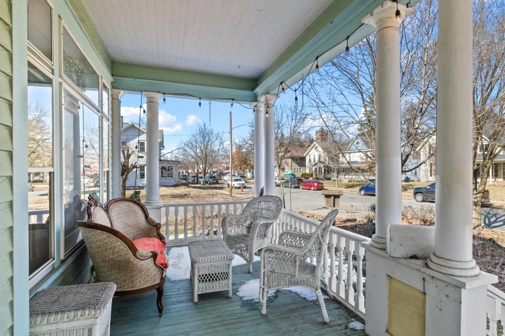 930 3rd Avenue Eau Claire, WI 54703