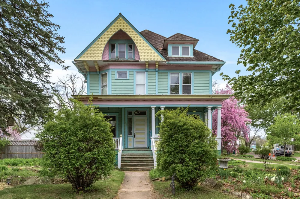 930 3rd Avenue Eau Claire, WI 54703